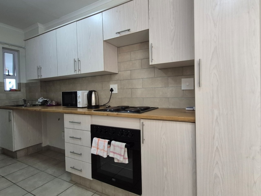 4 Bedroom Property for Sale in Stellendale Western Cape